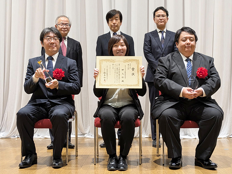 特許検索競技大会2025で三分野ゴールド制覇賞受賞＆団体3位入賞 | オンダ国際特許事務所の活動